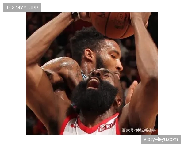 哈登造犯规绝技再引热议，赛场新策略引发联盟关注