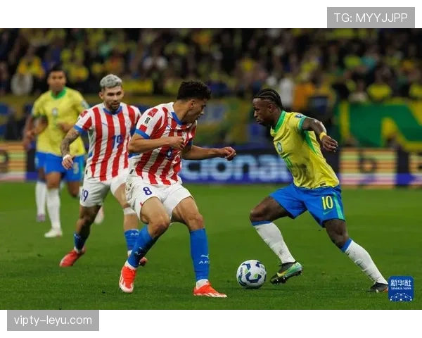 维尼修斯强势突破，无畏精神与超凡毅力引全城瞩目