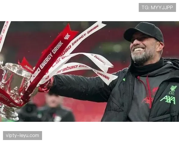 范戴克携手克洛普：共铸利物浦复兴传奇
