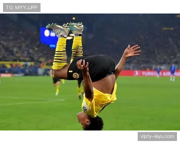 马伦边路突破助力球队逆转获胜,状态持续提升引发热议 马伦边路突破助力球队逆转获胜,状态持续提升引发热议