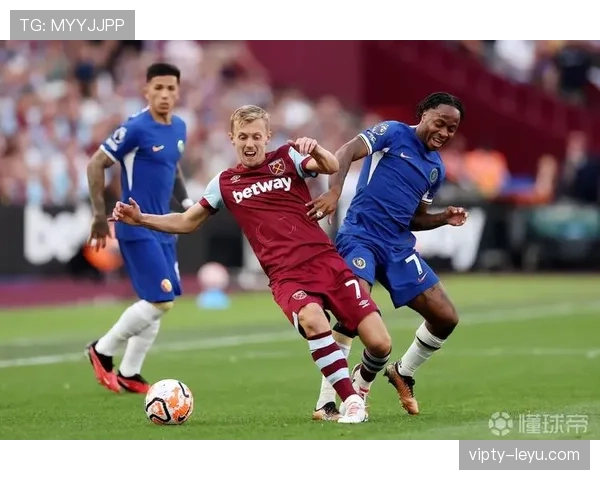 沃德-普劳斯在英超赛场表现稳健，助桑普多利亚战胜对手持续提升状态