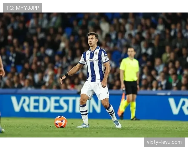 皇家社会最新动态：球队近期表现与转会动向