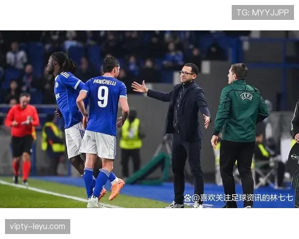 切尔西重建持续进行，现阶段表现是否面临原地循环局面影响赛季走向